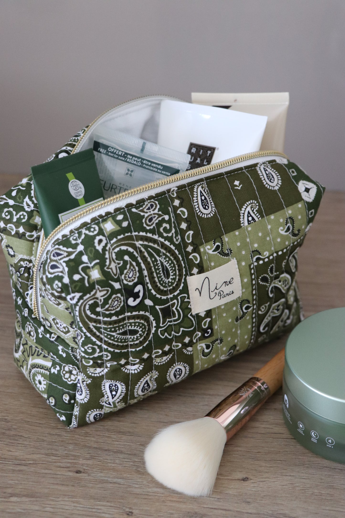 Trousse - motif bandana vert