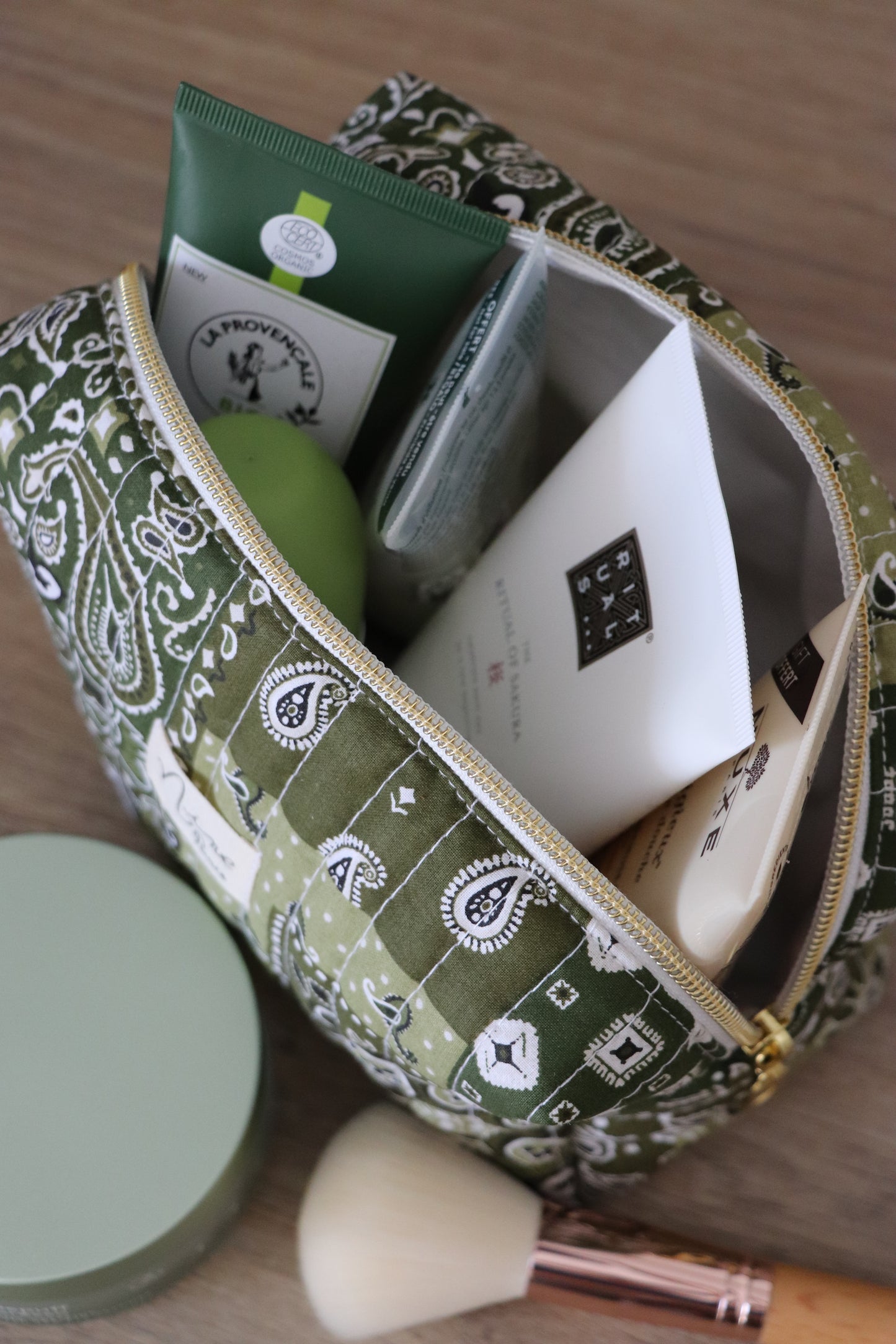 Trousse - motif bandana vert