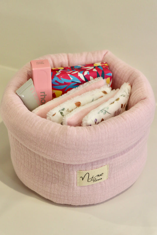 Petite panière gaze de coton rose pâle
