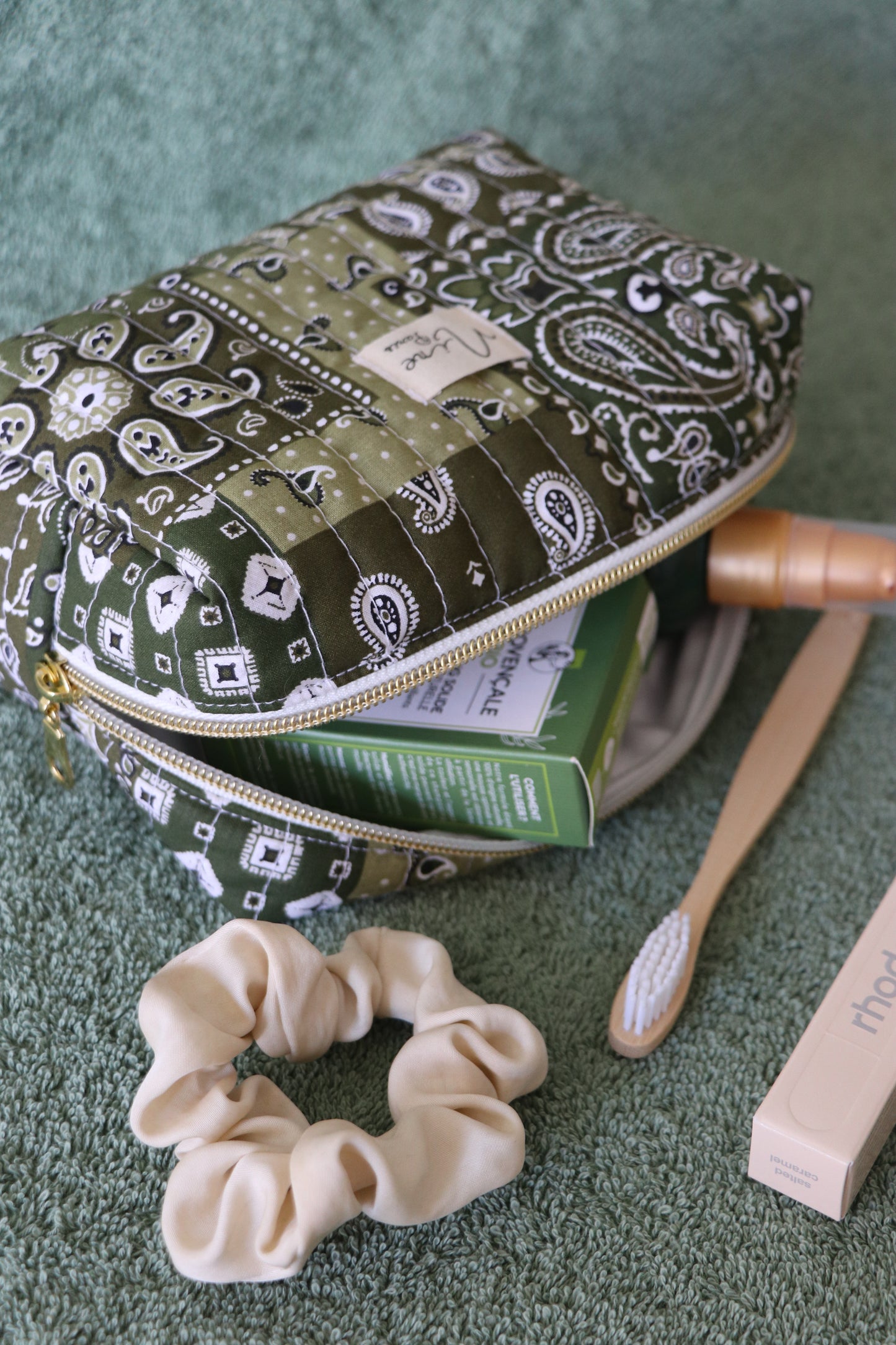 Trousse - motif bandana vert